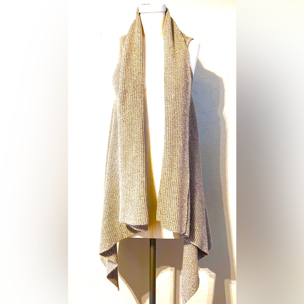 H&M long sleeveless duster vest
